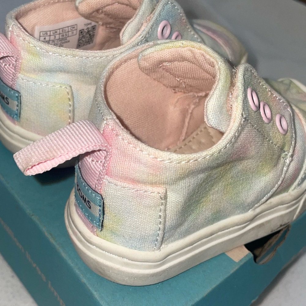 Baby tom’s - Picture 4 of 7